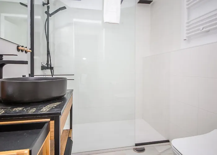 Jardines De La Duquesa 26 * 马尼尔瓦