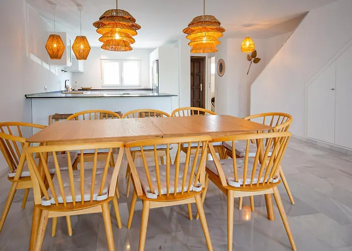 度假居 Jardines De La Duquesa 26 *